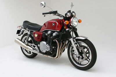 CB750限定生産ヘルメット 11月1日から受注開始 : ヤングマシン編集部 