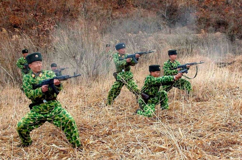 画像あり 北朝鮮軍の迷彩服が酷い Yours Weet人類の軌跡 画像あり 北朝鮮軍の迷彩服が酷い Yours Weet人類の軌跡