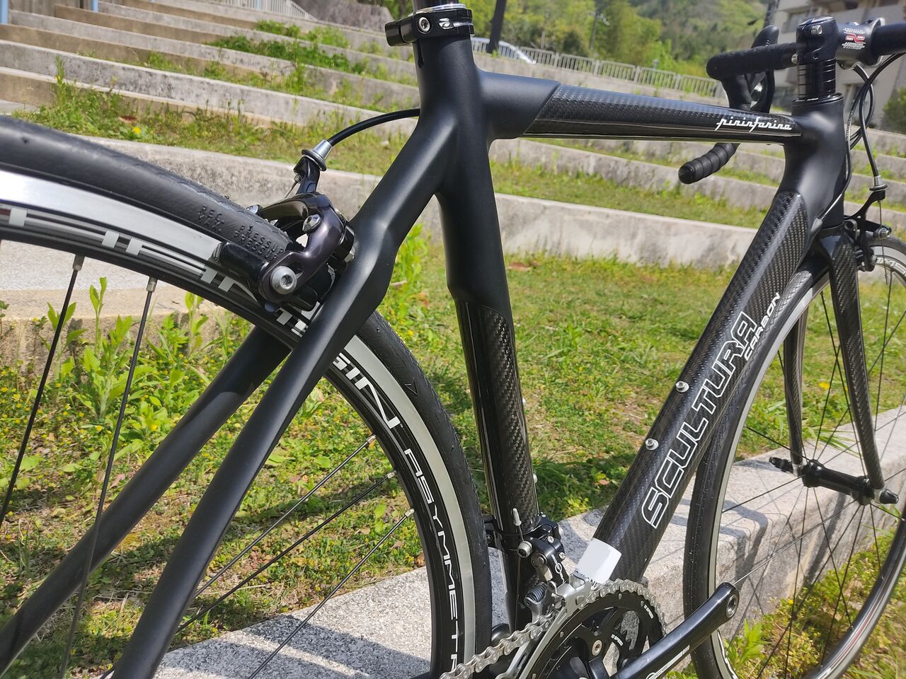 ロードバイク : bicycle shop 秘密基地 へようこそ