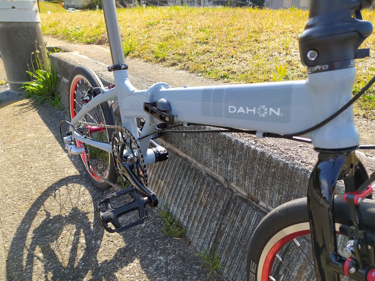 ダホンヴェローチェ 完成編 Bicycle Shop 秘密基地 へようこそ ダホンヴェローチェ 完成編 Bicycle Shop 秘密基地 へようこそ