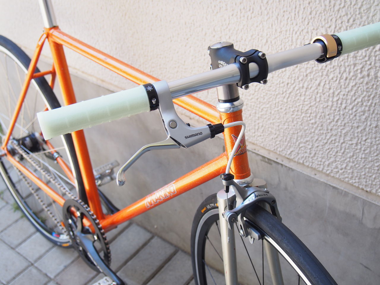 ピストはMAKINO コミュータ化 : bicycle shop 秘密基地 へようこそ