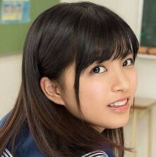 根尾あかり 新人唯一の予選突破。元子役・日焼跡・巨乳巨尻・童顔。 根尾あかり