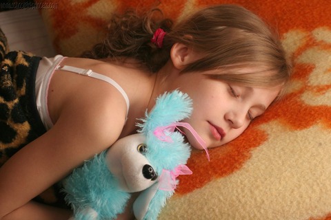 schoolgirl-princess_003_001