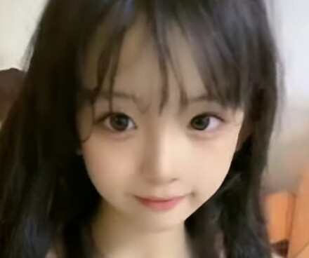 中国ロリ自撮りオナJS2