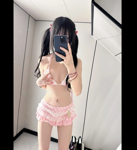 アーニャ　エロ自撮り9