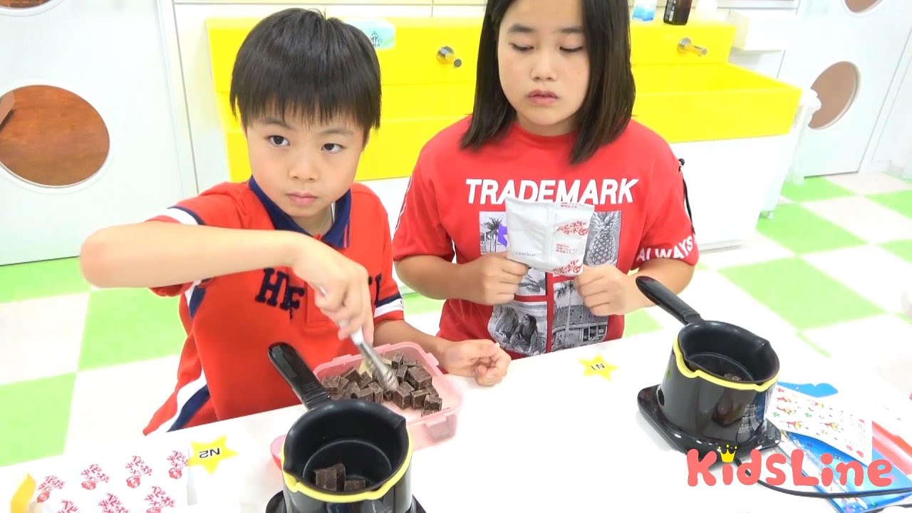 キッズライン おやつタウン チョコレートにべビスターらーめん お出かけ こうくんねみちゃん Youtuberコメ速報