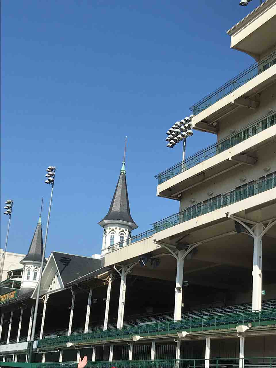 チャーチルダウンズ競馬場 Tanaka Blog チャーチルダウンズ競馬場 Tanaka Blog