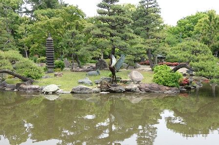 �������4