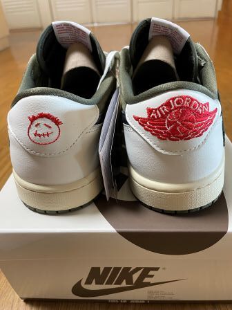 AJ1 Reverse Olive 4