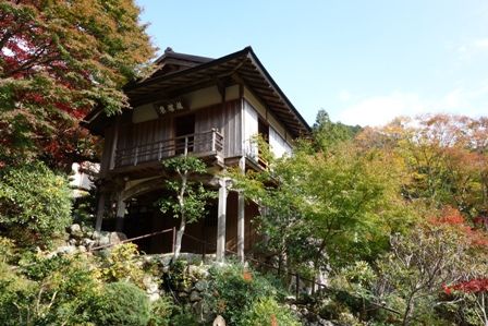 �ٱ��������