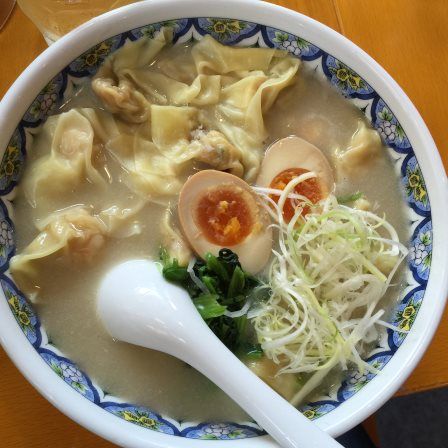 ���ӥ�󥿥�