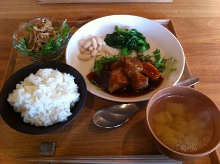 カラモモランチ