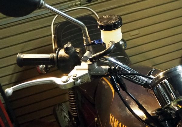 別体フロントマスターシリンダー流用 ｇｘ７５０ ガレージ服部