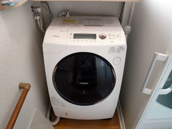 港区 東芝ドラム式洗濯機tw ｚ96ｘ1ｒ ｗ の内部ホコリ除去を行いました 東京でエアコンクリーニング ハウスクリーニングなら江戸川クリーンサポート 江戸クリ