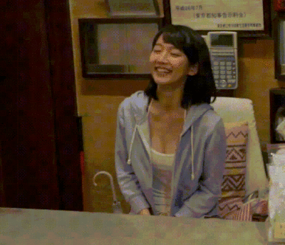 吉岡里帆着替え