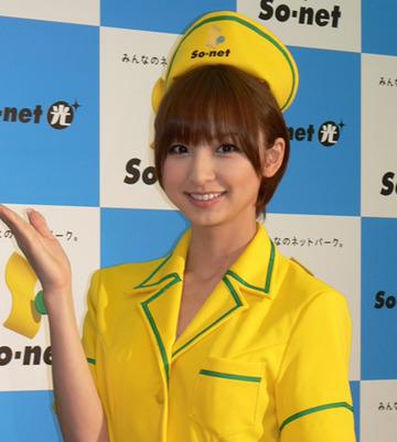 篠田麻里子