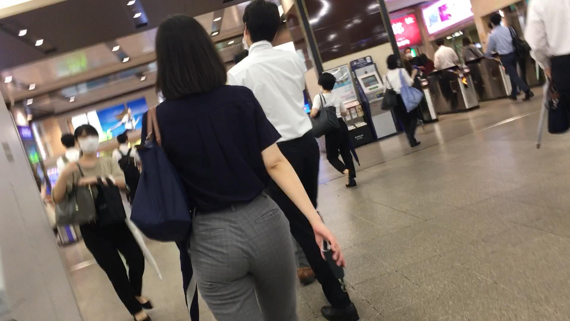 画像 パンツスーツ履いてるお尻ピチピチエチエチolさんｗｗｗｗｗｗｗｗｗ オープンまとめチャンネル