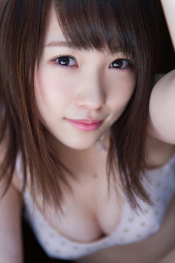 川栄李奈