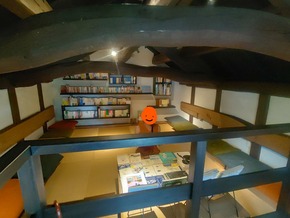 bookstore2
