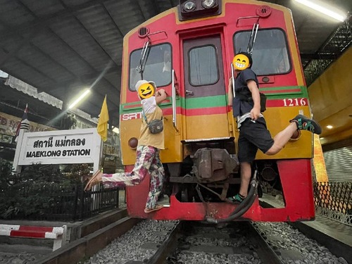 57230