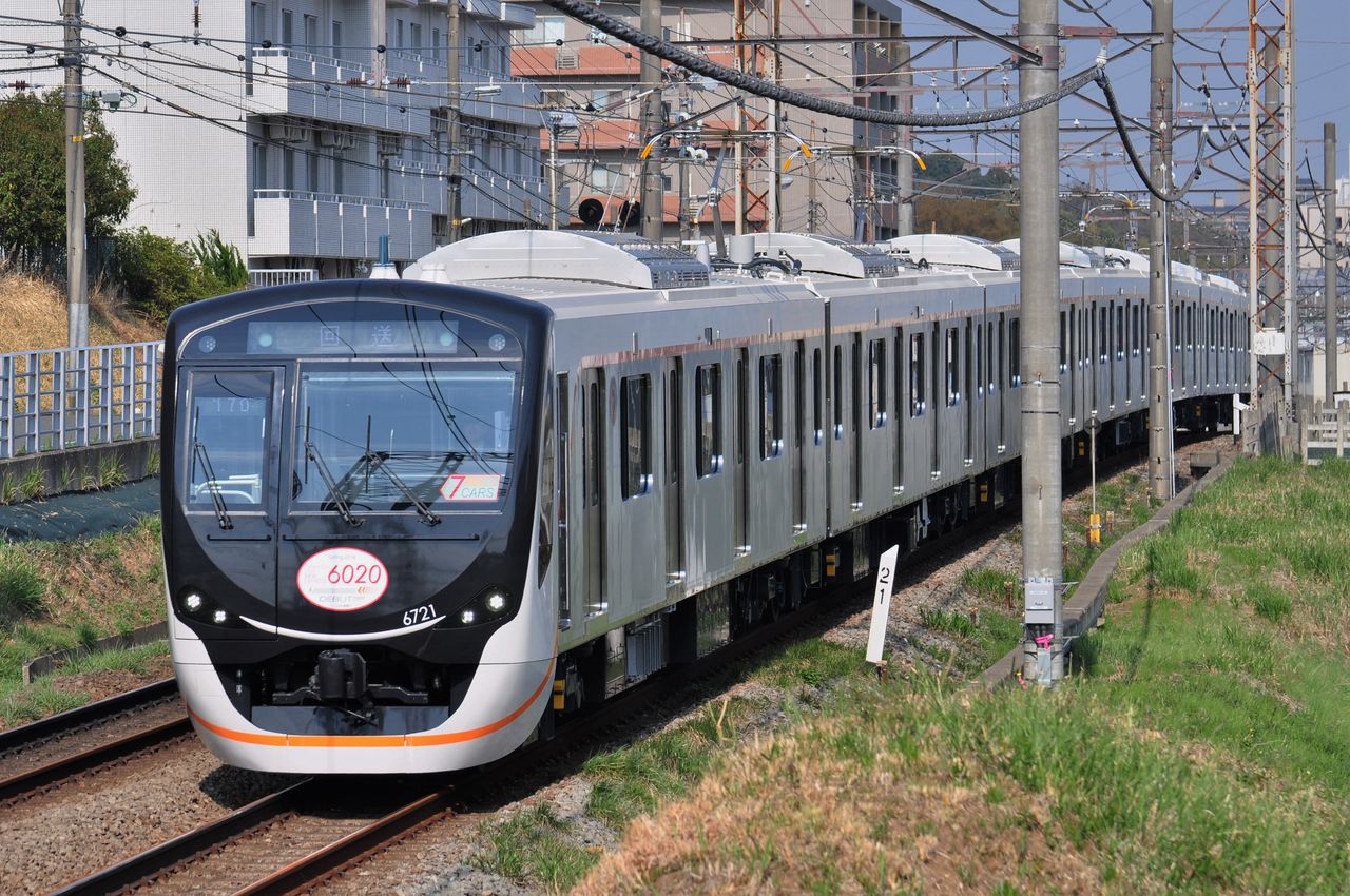 系 60系営業運転開始 3月28日 29日 田園都市線諸々観察記録 束酉 系 60系営業運転開始 3月28日 29日 田園都市線諸々観察記録 束酉