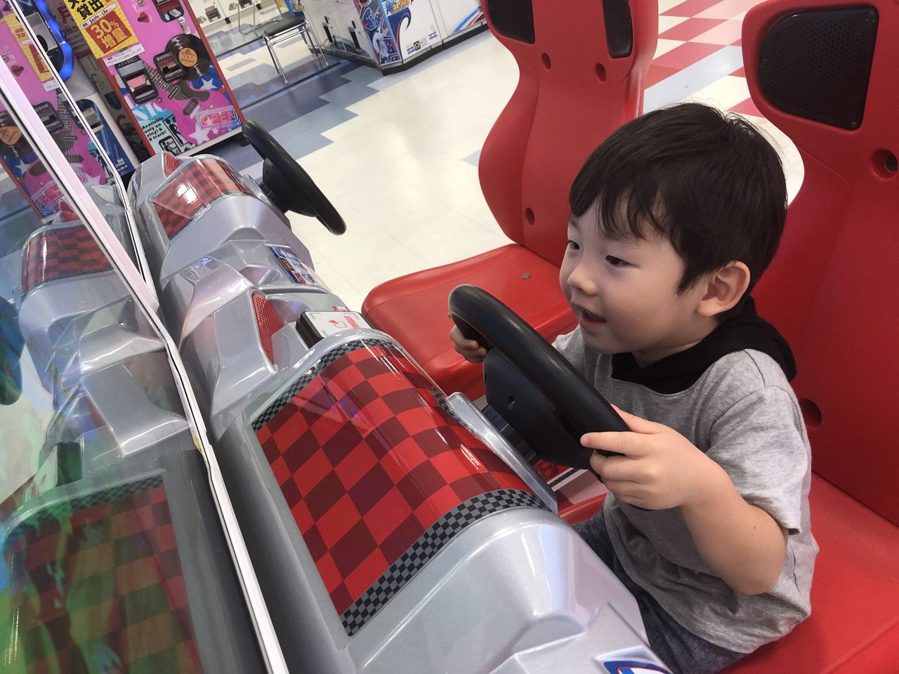 ４歳でプレイ可能なアーケード版マリオカート Polar Bear S Blog