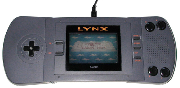 1200px-Atari-lynx-1-1000