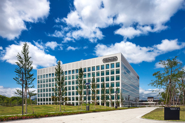 23a2857d5cd5bb9a1c693ba853b89730