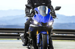yzf-r25_index_gallery_2019_006