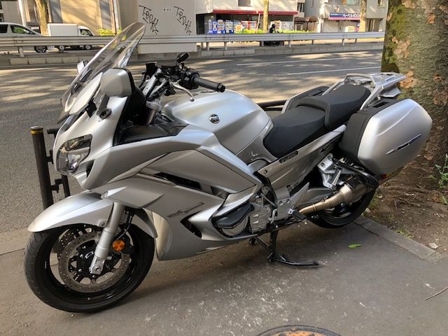 ｆｊｒ１３００ 本日は５台ご来店 Ysp杉並南のレインボーブログ
