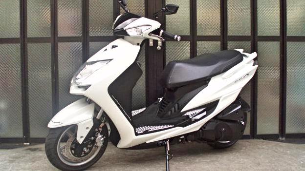 ドレスアップした個性的なシグナスを展示中です 公式ブログ Ysp伏見 京都のヤマハバイク販売店 ドレスアップした個性的なシグナスを展示中です 公式ブログ Ysp伏見 京都のヤマハバイク販売店