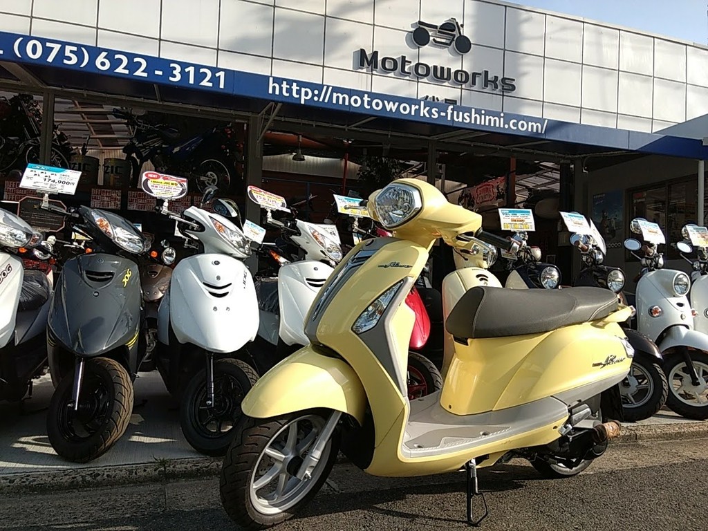 ヤマハ グランドフィラーノ（125CCスクーター） 3つの美点 「かるい  