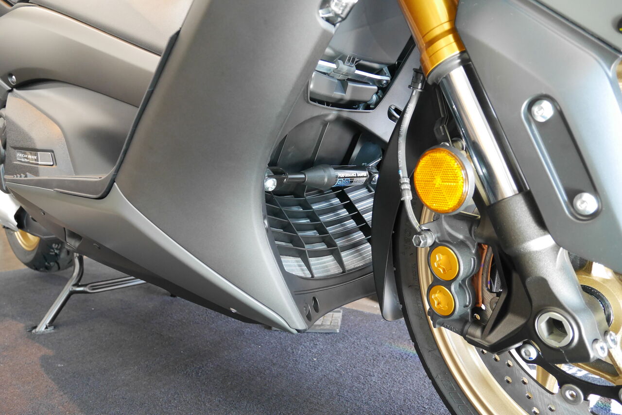 YAMAHA T-MAX560 パフォーマンスダンパー パフォーマンスダンパー TMAX | ヤマハ発動機グループ ワイズギア