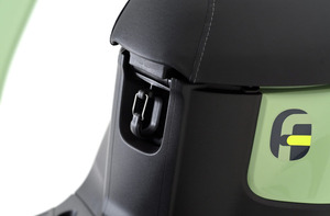 カラビナ型フック後