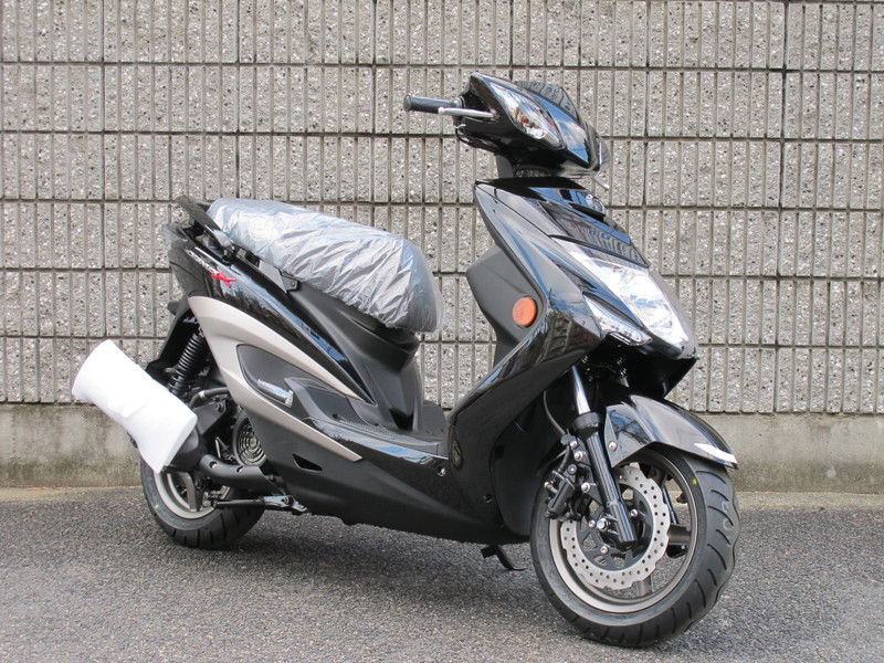 NEW シグナスX－SR が入荷しましたぁ！！ : YSP神戸中央BLOG