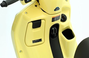 Fポケット&メインスイッチ