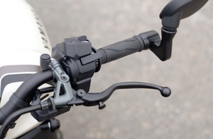 クラッチレバーB