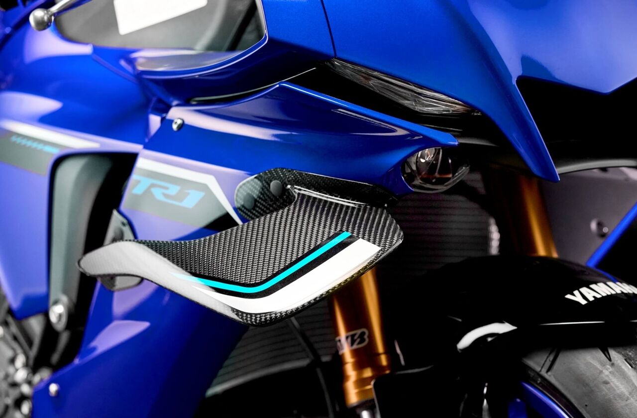 2025 『YZF-R1M』／『YZF-R1』 がリリースされましたぁ