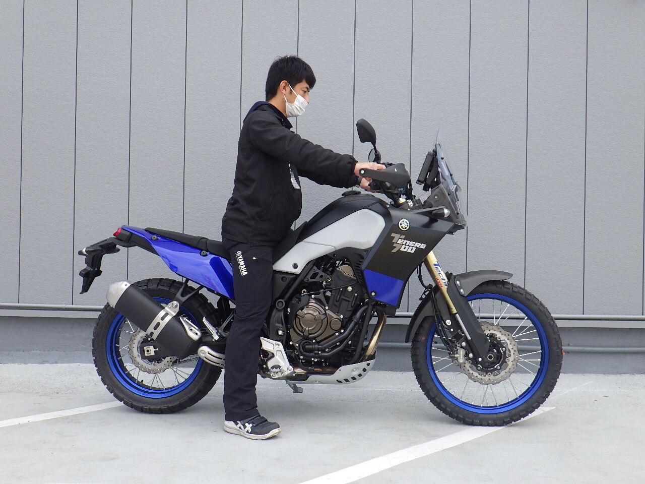 あきらめたあなたもきっと乗れます！オリジナル「TENERE700スーパーLOW 
