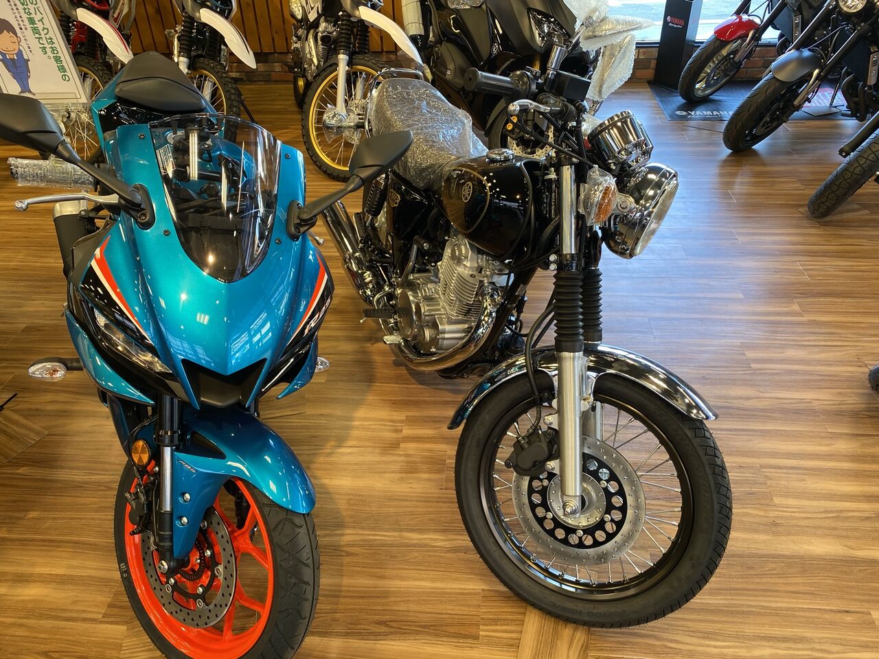 SR400 Final Edition」綺麗なブルーの中古車を詳細チェック