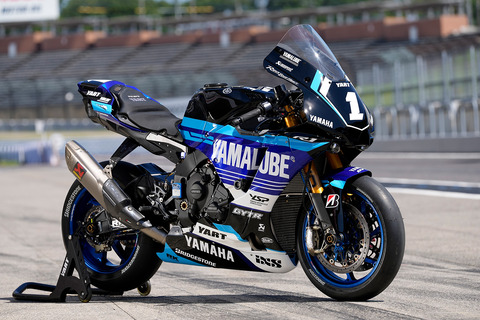 2024_1_yzf-r1