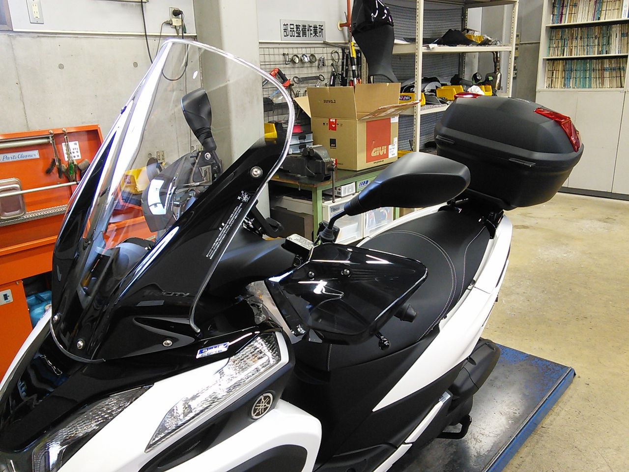 トリシティ１５５ に装着率が高いパーツをご紹介 Ysp天白 バイク屋さんのつぶやき日記