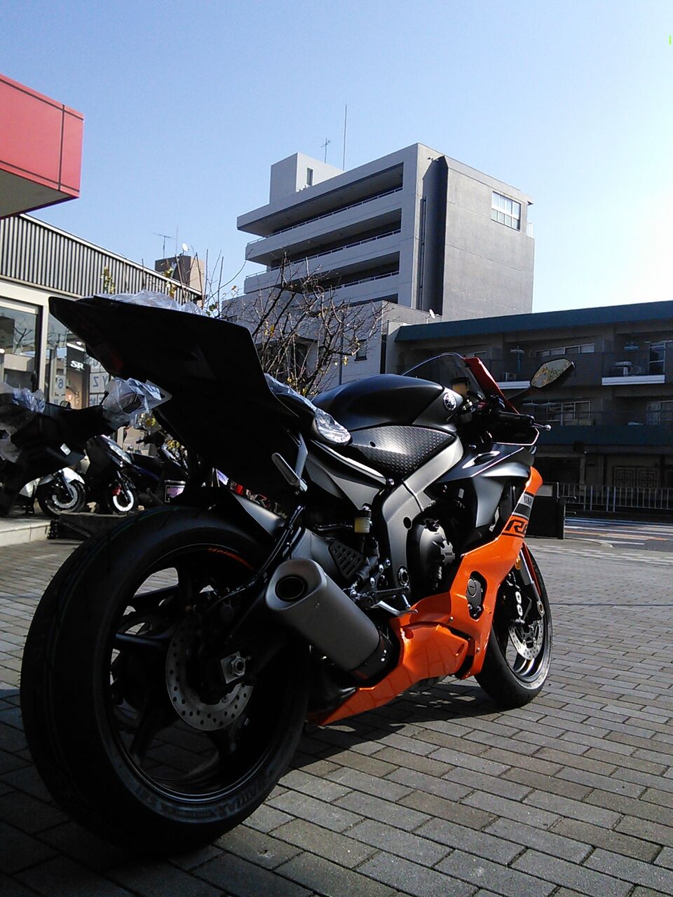 ２０２０年モデル ｙｚｆ ｒ６ オレンジ 売約済み が入荷しました Ysp天白 バイク屋さんのつぶやき日記