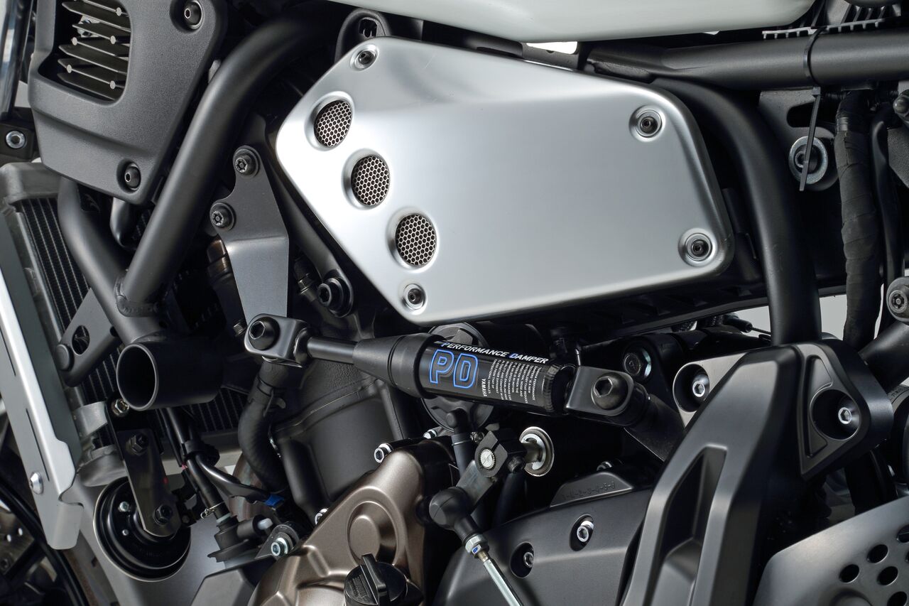 得価爆買い ヤマハ(YAMAHA) パフォーマンスダンパー XSR700 B34-211H0