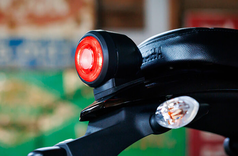 xsr125_feature_002_2023_002