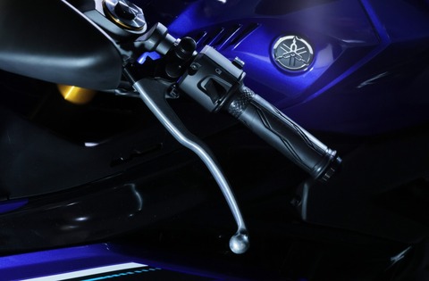 yzf-r25_feature_003_2025_001