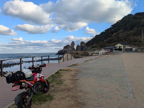 PXL_20251226_235854618