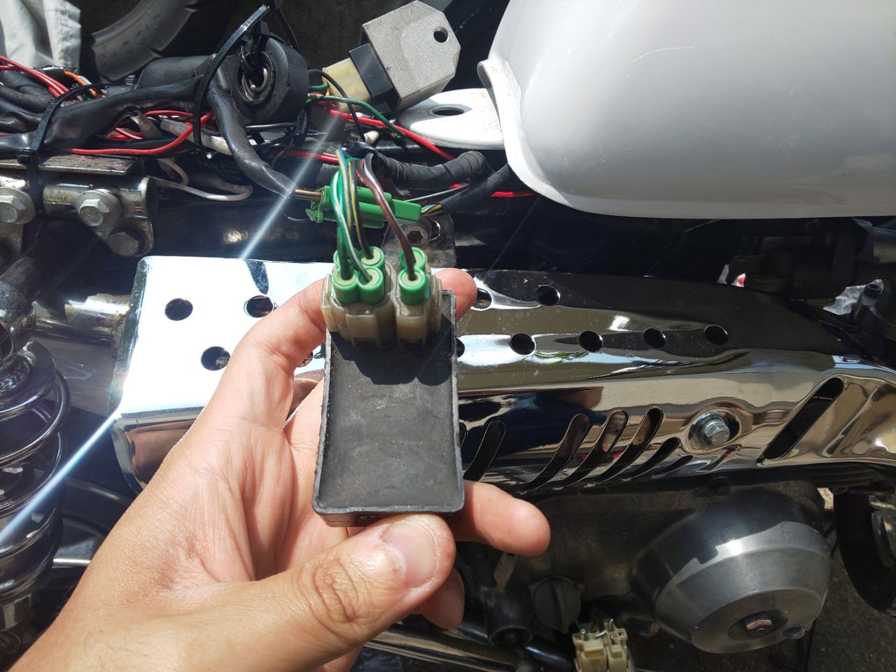 小さいバイクと生きていく モンキー エンジン不調の原因を調べてみる