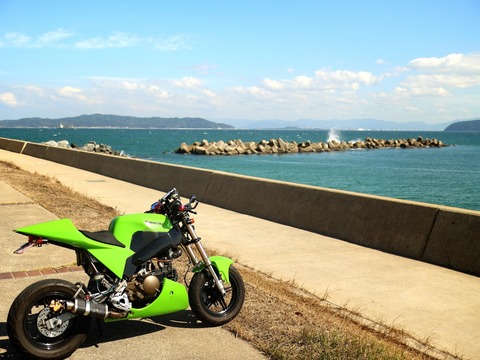 19-10-22-12-46-00-874_deco