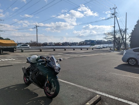 PXL_20221225_050042567